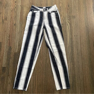 BDG Urban Outfitters striped high waist mom jeans size 25